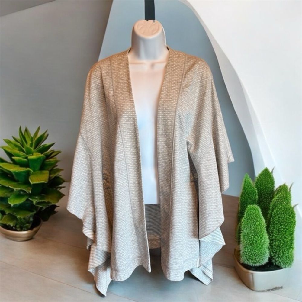 Reversible Cape Poncho Kimono Open Front Stripe Polka Dot Grey White XS SM